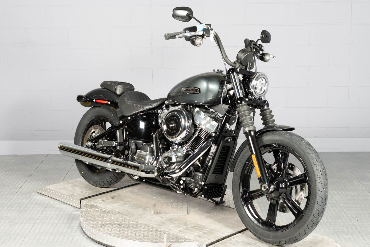 2025 Harley-Davidson Street Bob FXBB - Photo 2