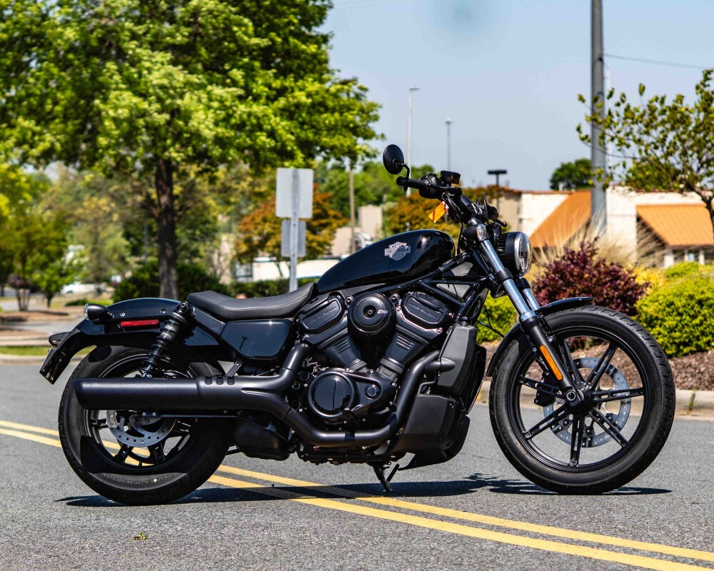 RH975 2025 Nightster - Photo 4