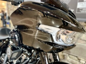 2025 FLTRX - Road Glide thumb 1