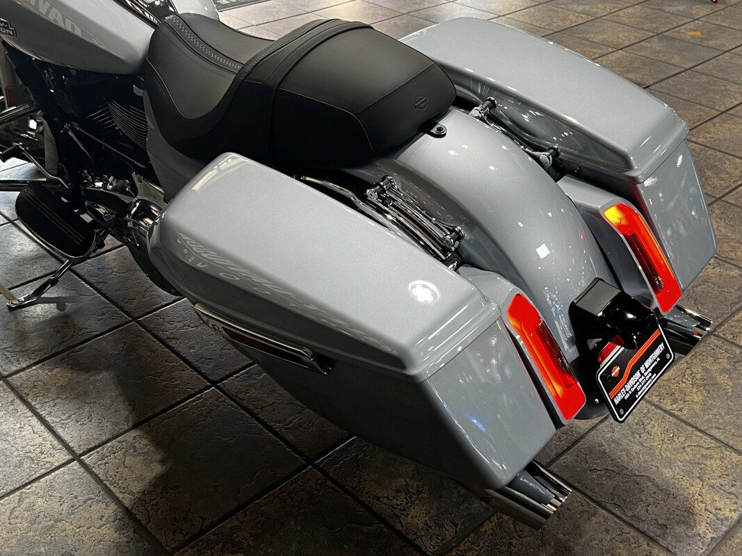 2025 Harley-Davidson Road Glide Billiard Gray - Photo 8