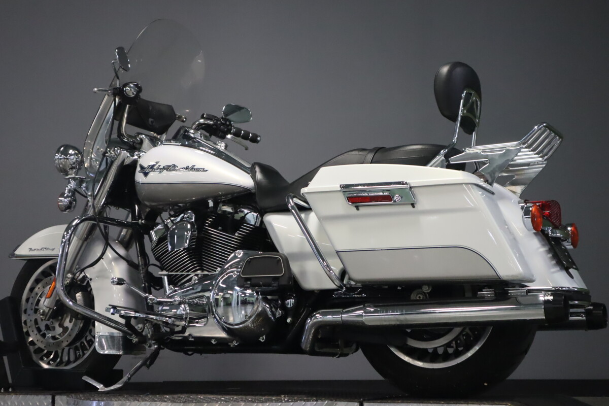 2009 Harley-Davidson Road King FLHR - Photo 6