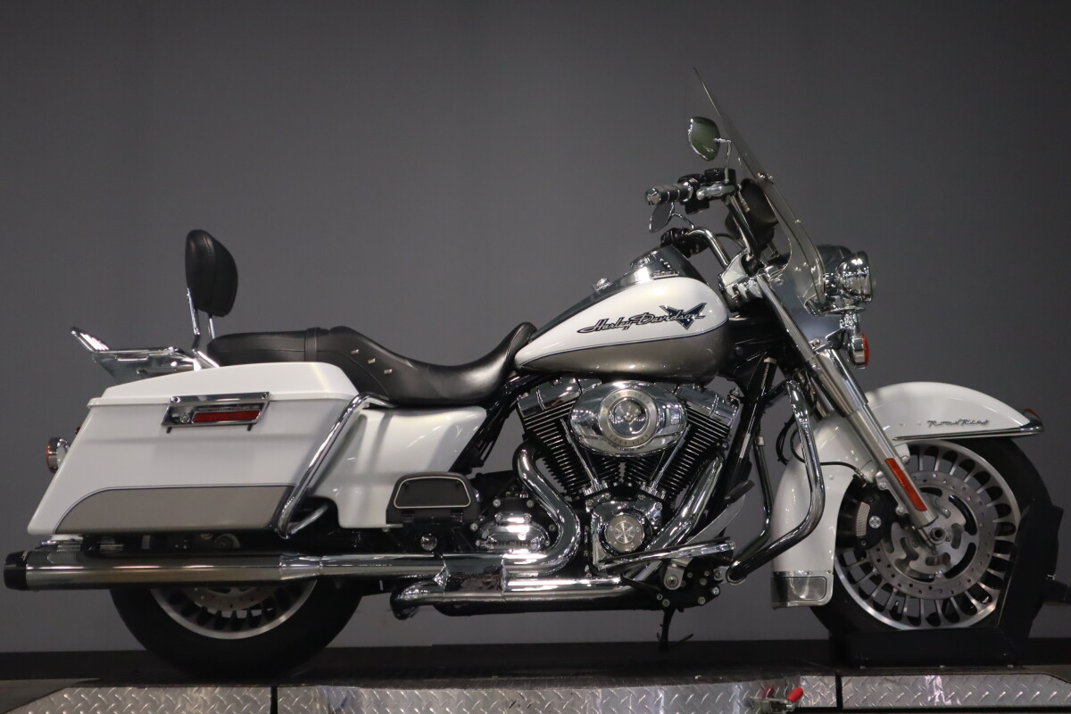 2009 Harley-Davidson Road King FLHR