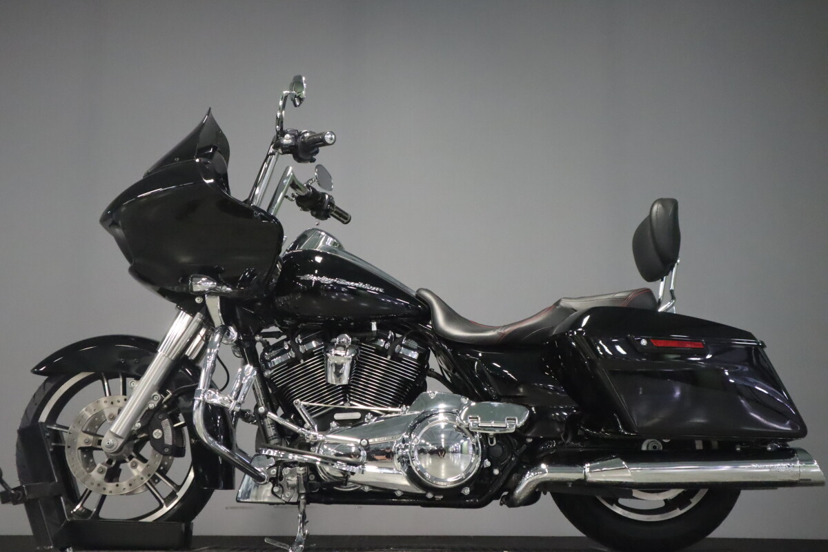 2017 Harley-Davidson Road Glide Special FLTRXS - Photo 5