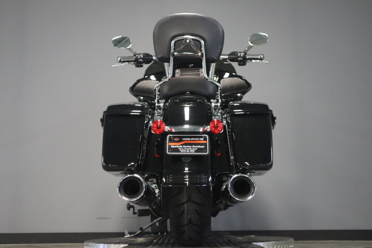 2017 Harley-Davidson Road Glide Special FLTRXS - Photo 7