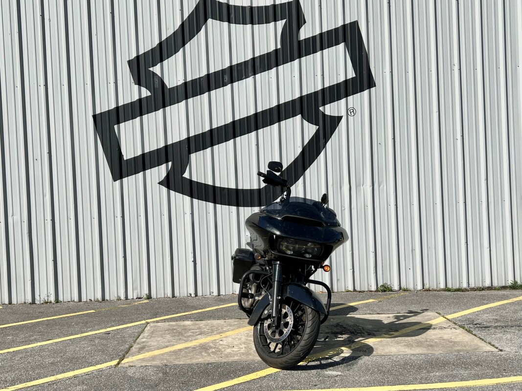 2018 Harley-Davidson Road Glide Special Vivid Black