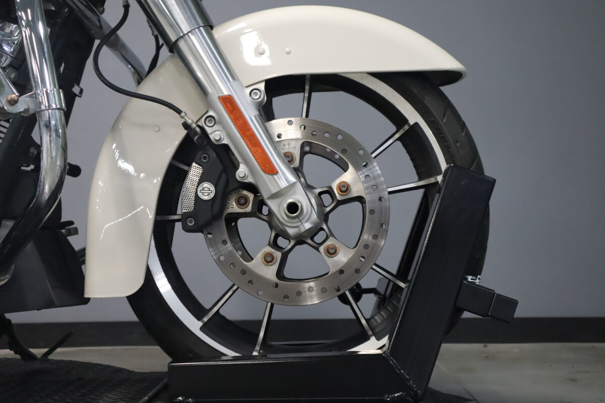 2022 Harley-Davidson Street Glide FLHX - Photo 10