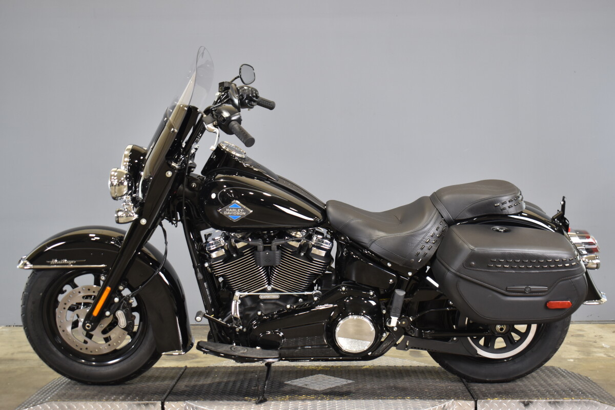 2025 Harley-Davidson Heritage Classic FLHC - Photo 5