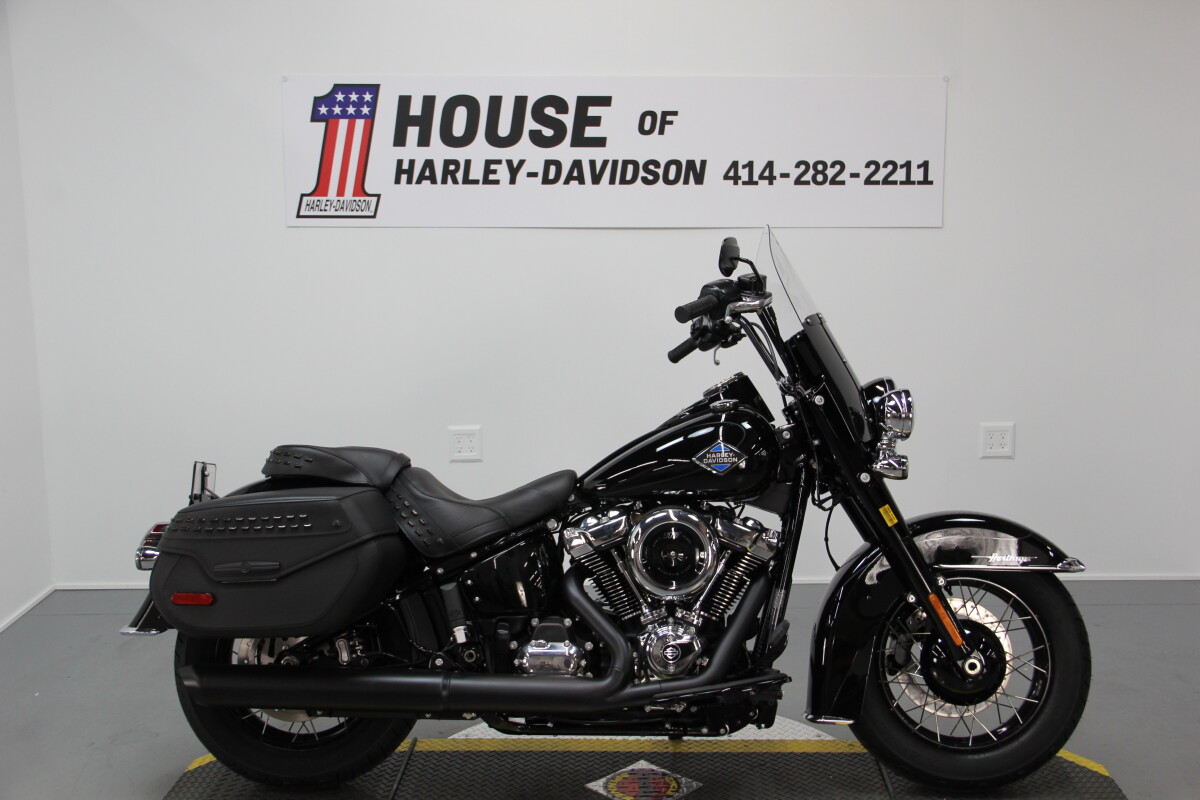 オートバイ・バイク Harley-Davidson Heritage Softail Special New 2025 Harley-Davidson Heritage Classic Motorcycle - Specs
