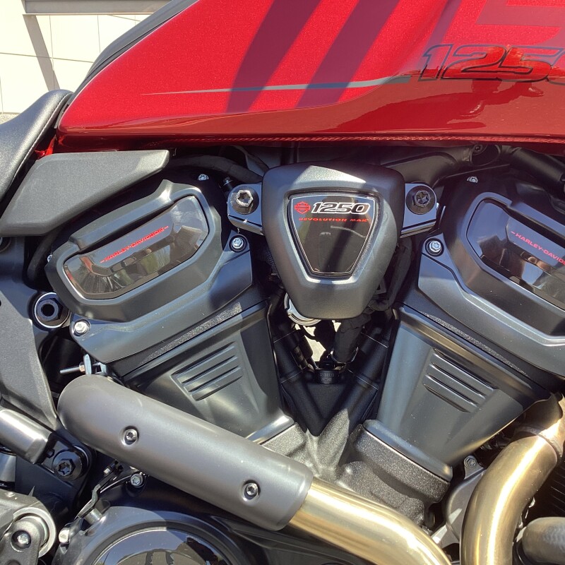 RA1250ST 2025 Pan America 1250 ST - Photo 2