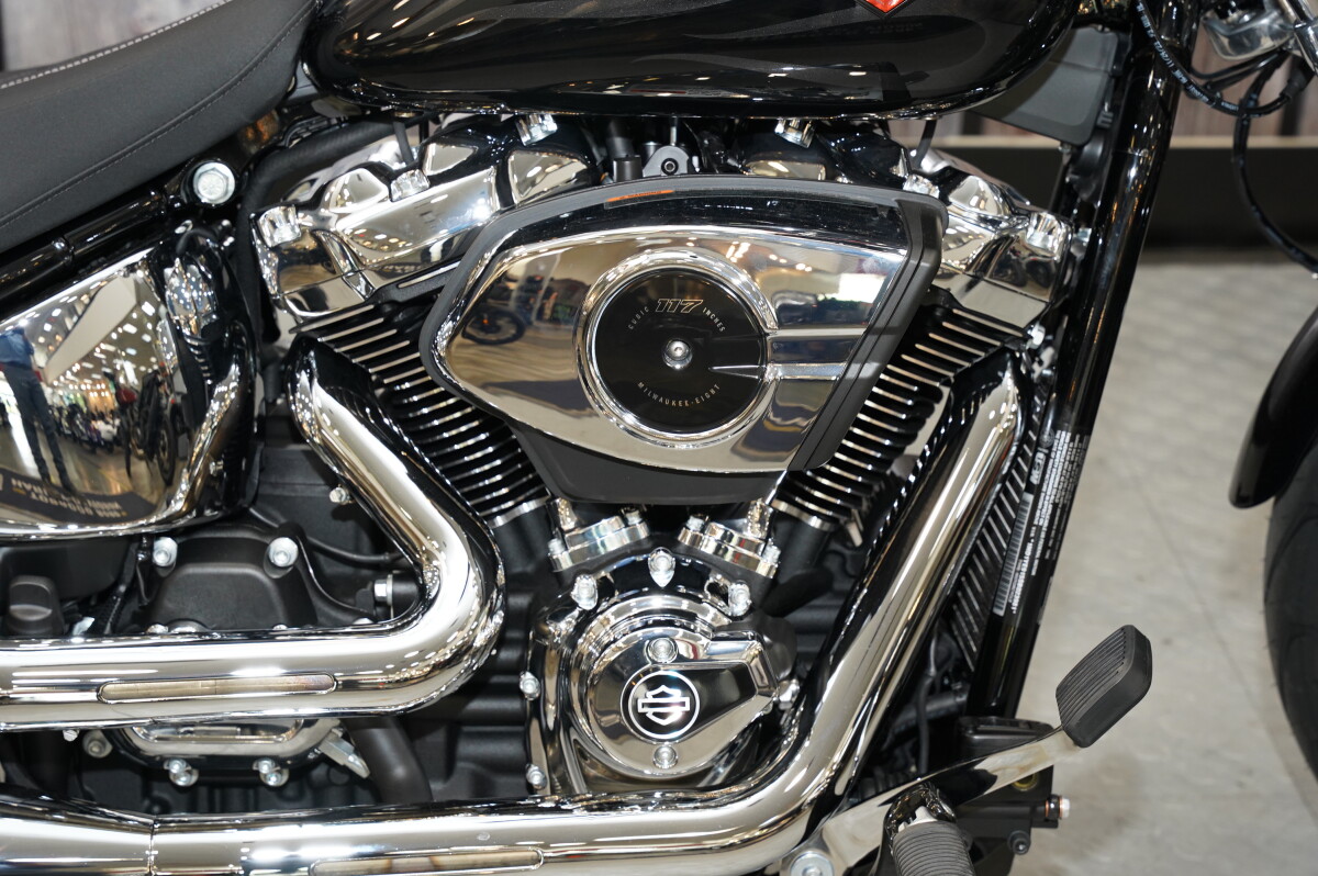 2025 Harley-Davidson Breakout, photo 2