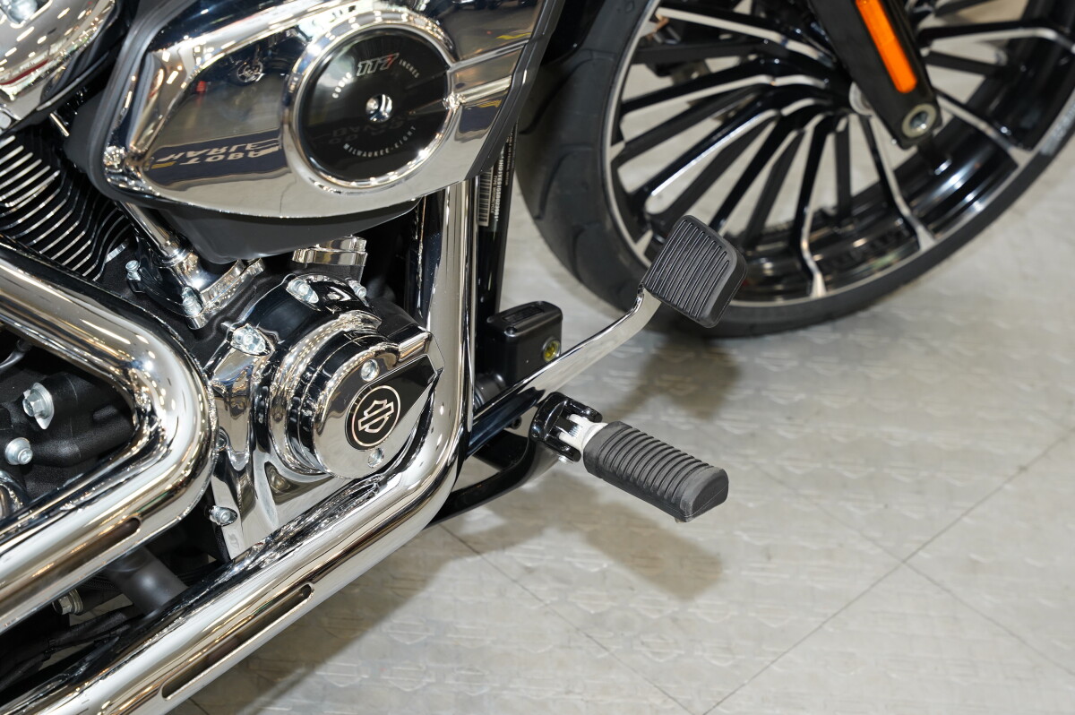 2025 Harley-Davidson Breakout, photo 14