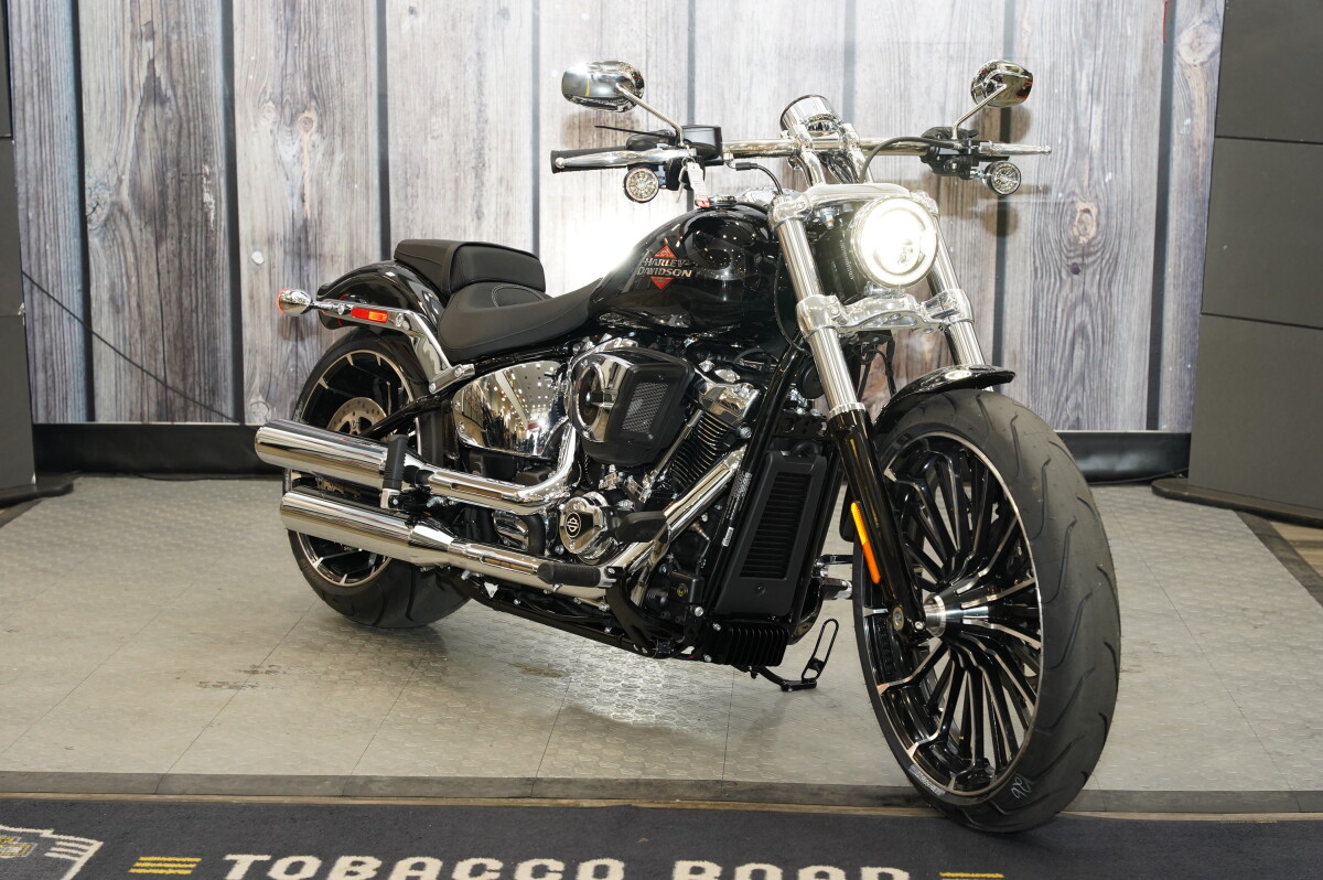 2025 Harley-Davidson Breakout, photo 3