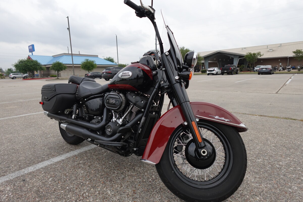 2024 Harley-Davidson Heritage Classic FLHCS - Photo 2