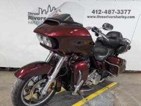 2019 Harley-Davidson<sup>®</sup> Road Glide<sup>®</sup> Ultra Twisted Cherry thumb 0