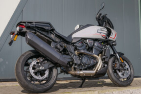 2025 Harley-Davidson Pan America 1250 ST thumb 2