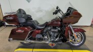 2019 Harley-Davidson<sup>®</sup> Road Glide<sup>®</sup> Ultra Twisted Cherry