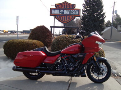 2025 Harley-Davidson CVO Road Glide ST Rally Red