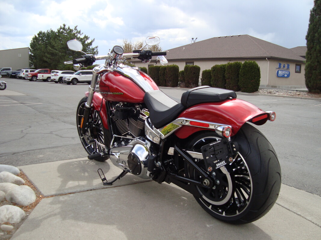 2025 Harley-Davidson Breakout Brilliant Red - Photo 6