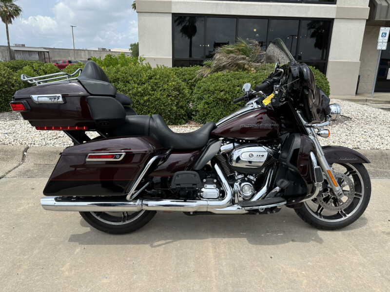 2022 Harley-Davidson® Ultra Limited Midnight Crimson (Chrome Finish w/Cast Wheels)