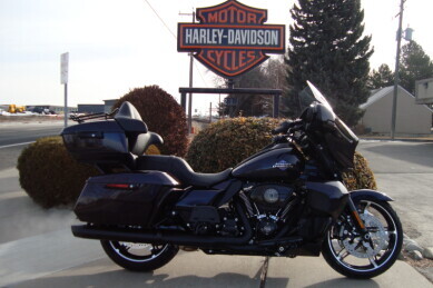 2025 Harley-Davidson<sup>®</sup> Street Glide® Ultra