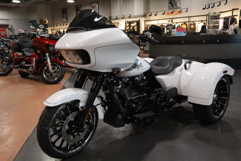 2025 Harley-Davidson Road Glide 3