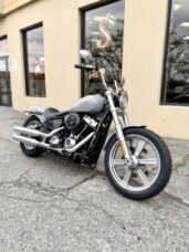 2024 Harley-Davidson<sup>®</sup> Softail<sup>®</sup> Standard FXST thumb 2