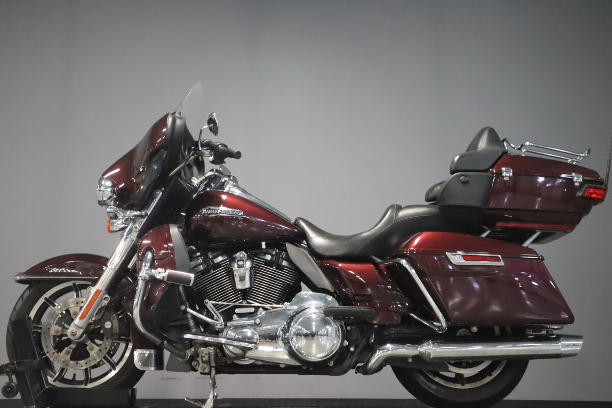 2019 Harley-Davidson Electra Glide Ultra Classic FLHTCU - Photo 5