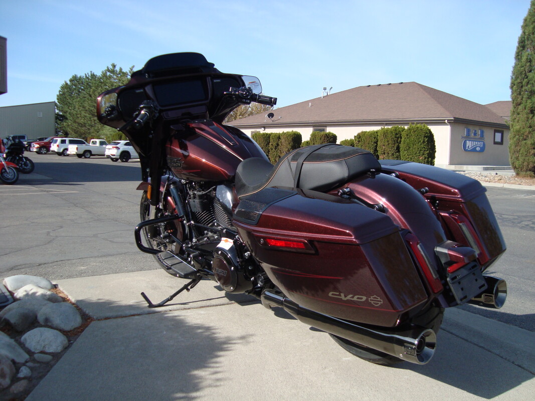 2024 Harley-Davidson CVO Street Glide Copperhead - Photo 6
