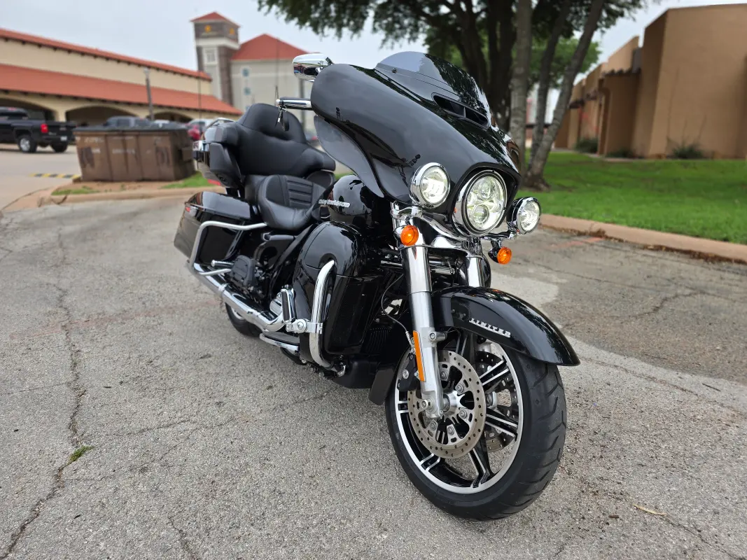 2021 Harley-Davidson Ultra Limited - Photo 2