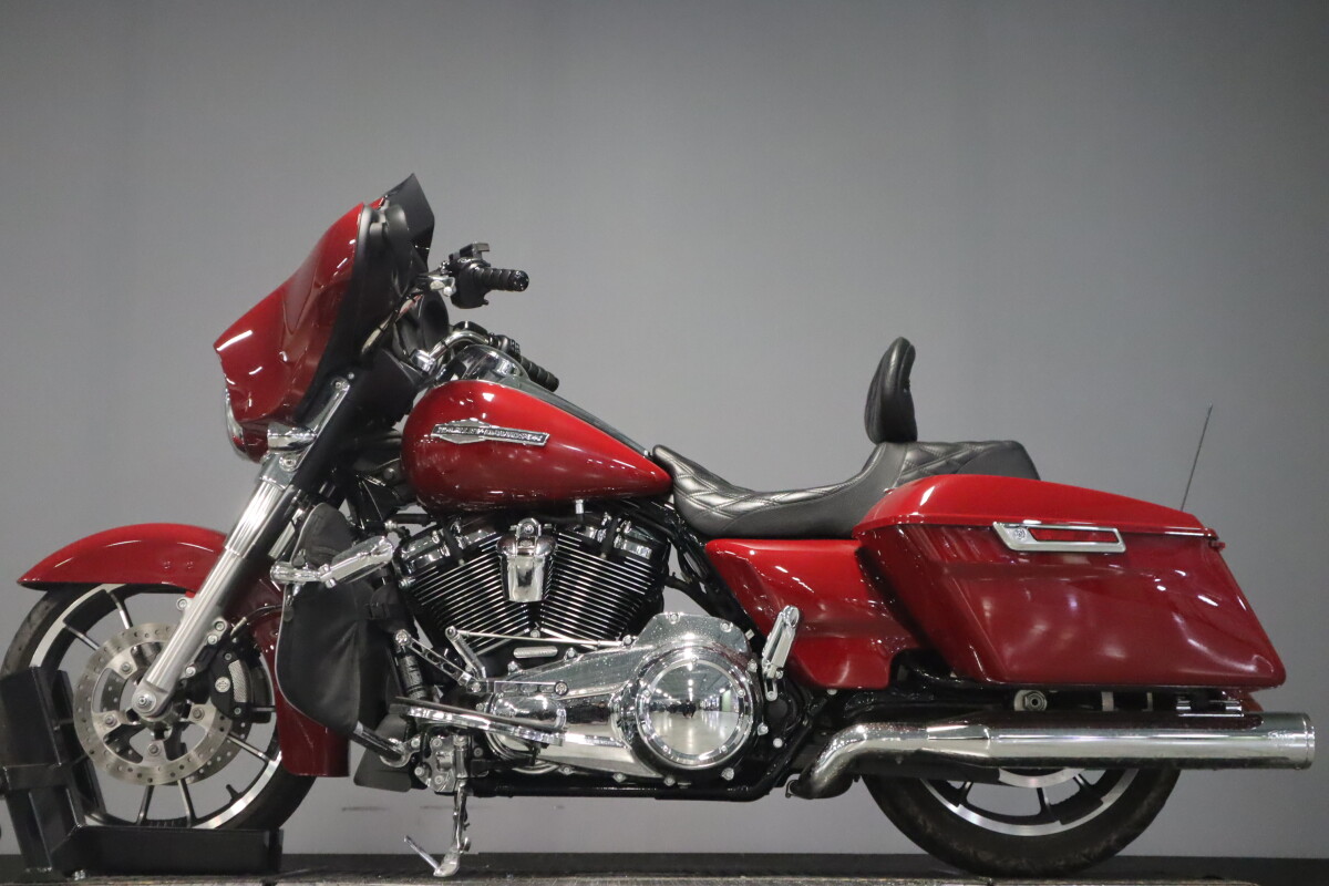 2021 Harley-Davidson Street Glide FLHX - Photo 5