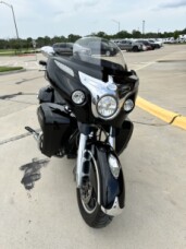2017 Indian Motorcycle ROADMASTER BLACK thumb 3
