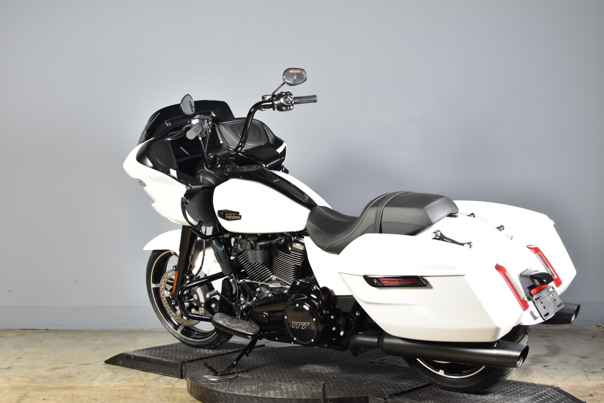 2025 Harley-Davidson Road Glide FLTRX - Photo 6
