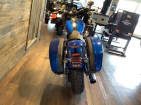 Harley-Davidson<sup>®</sup> Low Rider<sup>®</sup> ST 2025 FXLRST S6-25 Blue Burst thumb 0