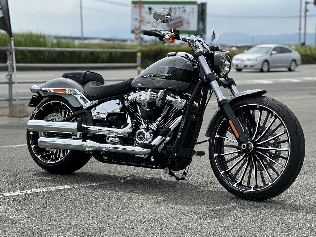 Breakout™ 117 | Harley-Davidson® 徳島