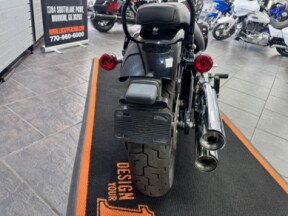 FXST 2023 Softail<sup>®</sup> Standard thumb 3