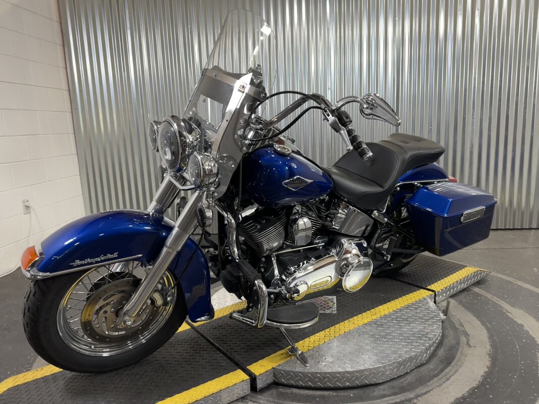 2009 Harley-Davidson Heritage Softail Classic - Photo 4