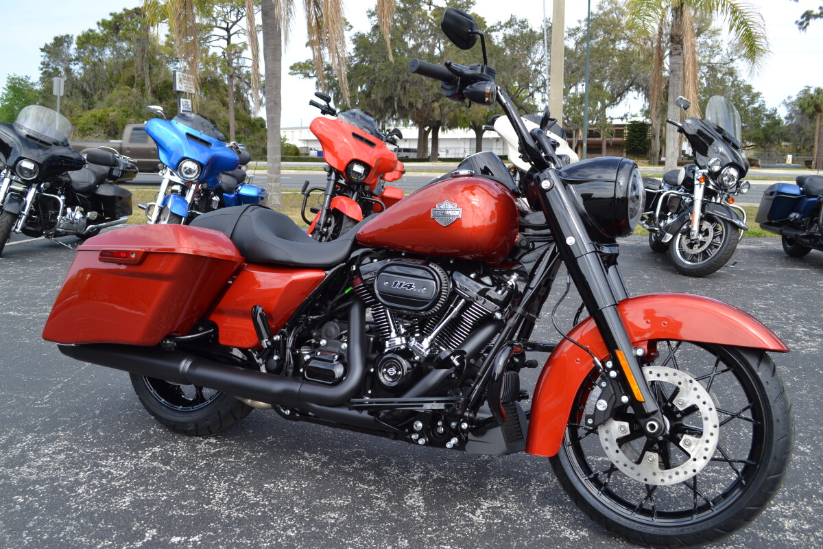 2025 Harley-Davidson Road King Special - FLHRXS