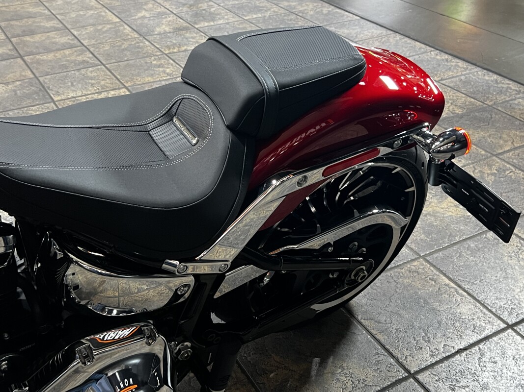 2025 Harley-Davidson Breakout Brilliant Red - Photo 8