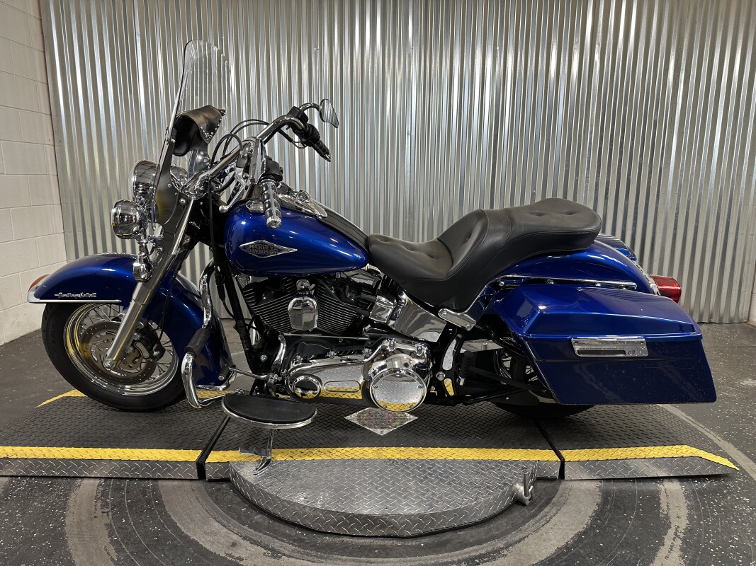 2009 Harley-Davidson Heritage Softail Classic - Photo 5