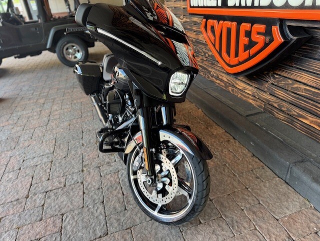 2025 Harley Davidson Street Glide FLHX - Photo 7