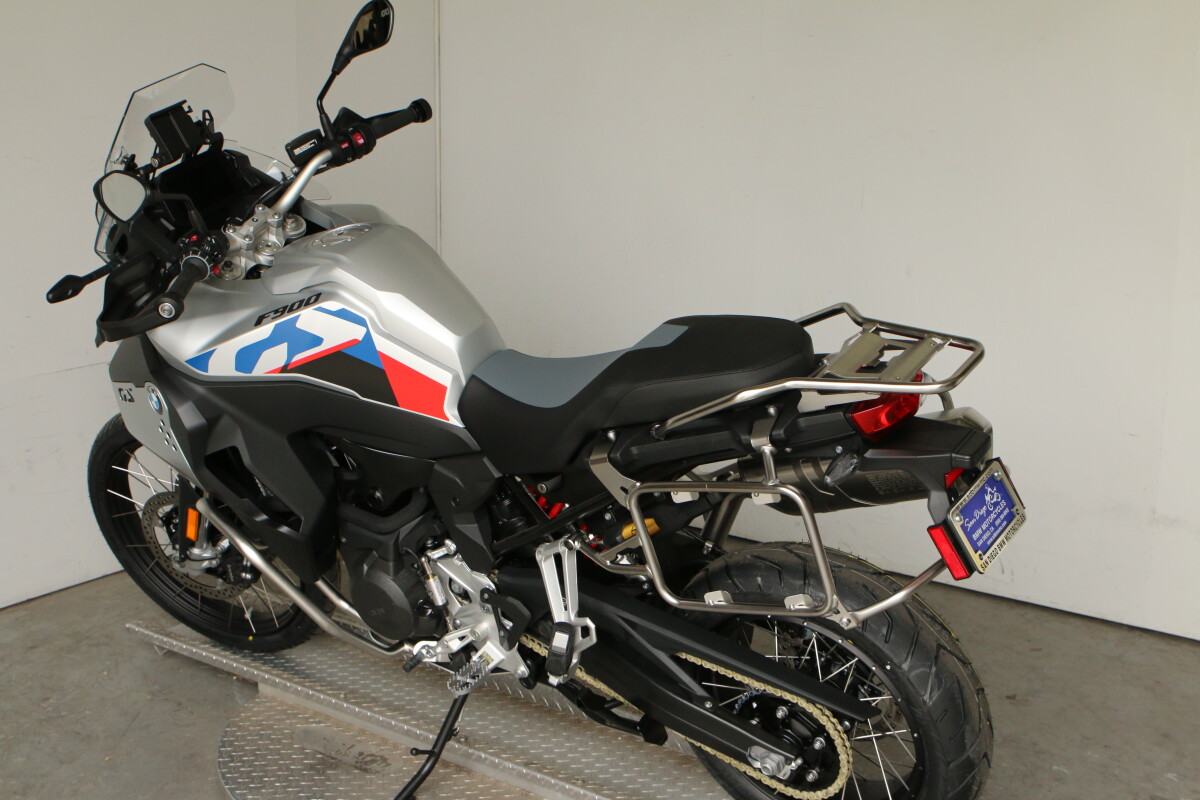 2025 BMW F 900 GS Adventure - Photo 9