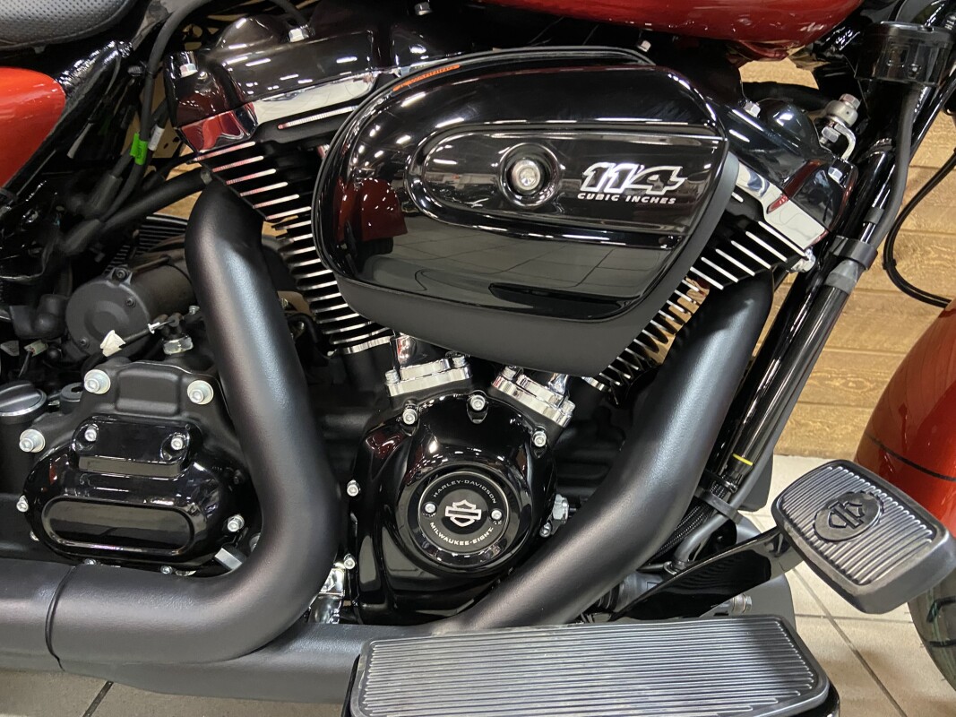 2025 Harley-Davidson Freewheeler Whiskey Fire FLRT - Photo 3
