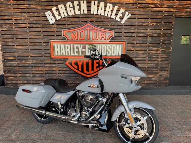 2025 Harley Davidson Road Glide FLTRX