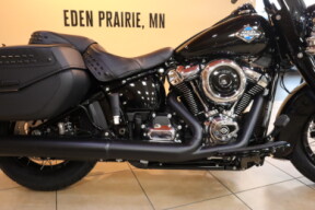 2025 Harley-Davidson HD FLHC Heritage Softail Classic thumb 2