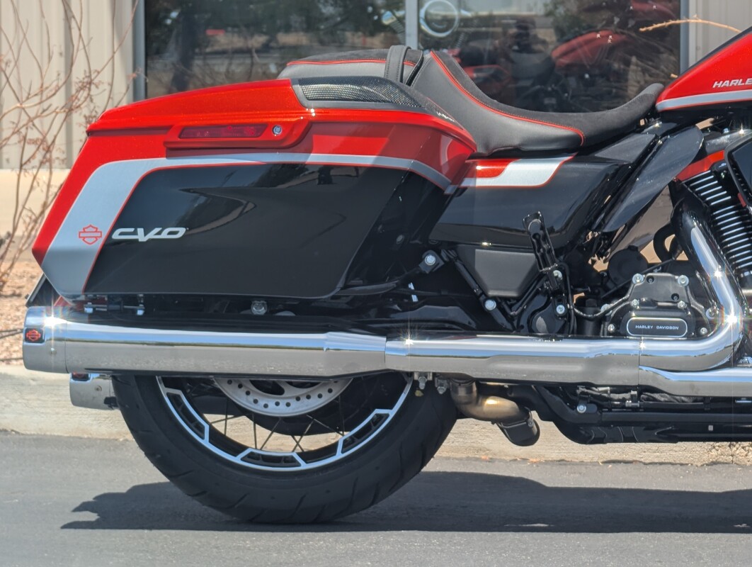 2024 Harley-Davidson Street Glide - Photo 8