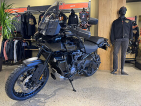 2023 Harley-Davidson<sup>®</sup> Pan America™ 1250 thumb 1