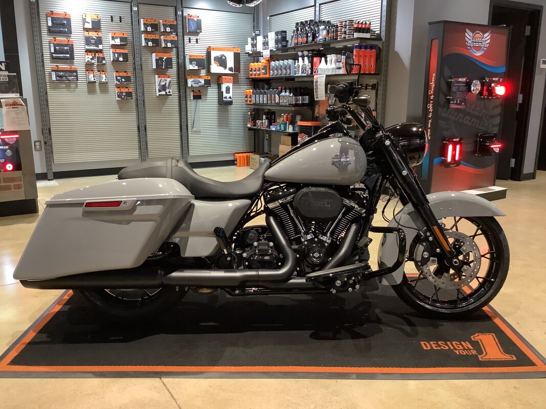 Harley-Davidson<sup>®</sup> Road King<sup>®</sup> Special 2025 FLHRXS T29-25 Billiard Gray