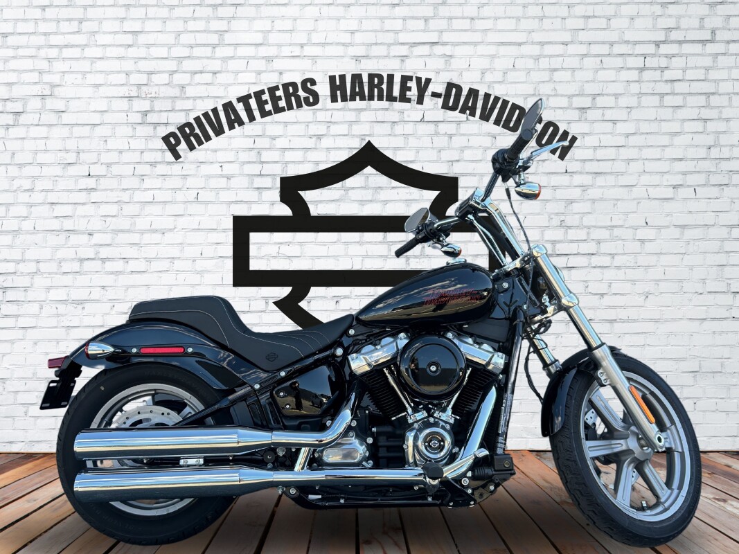 2024 Harley-Davidson Softail Standard Vivid Black w/Cast Wheels