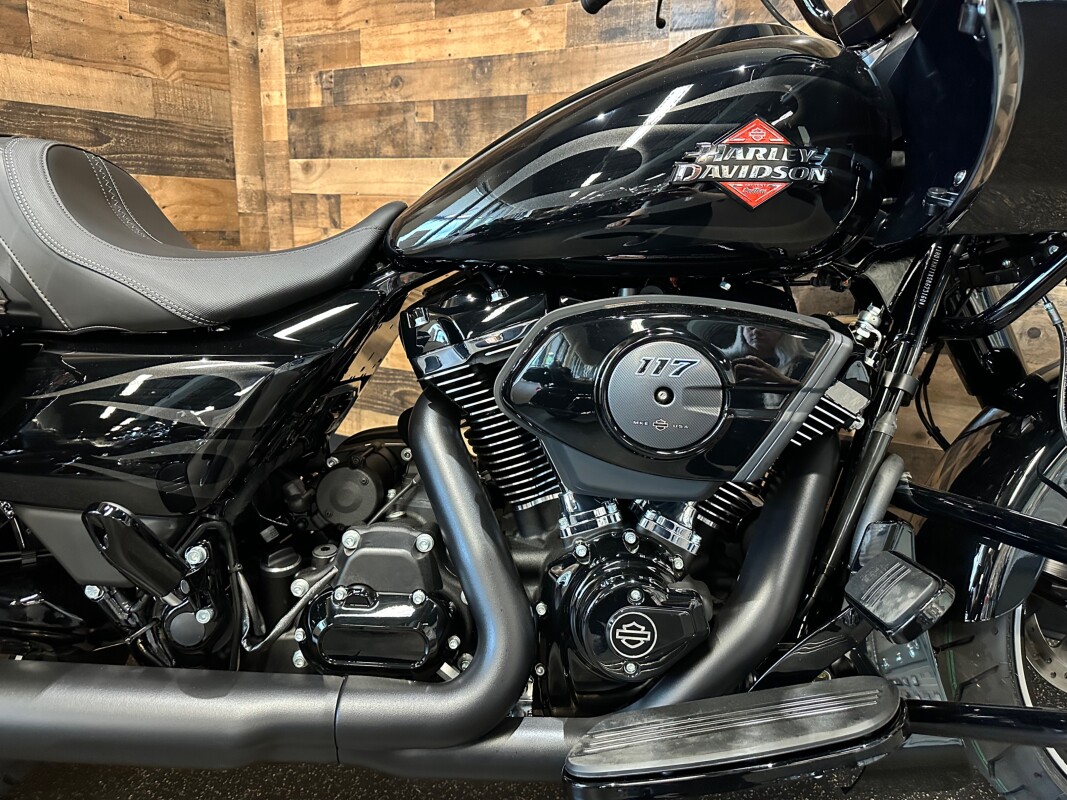 2025 Harley-Davidson Road Glide Midnight Firestorm - Black Finish FLTRX - Photo 9