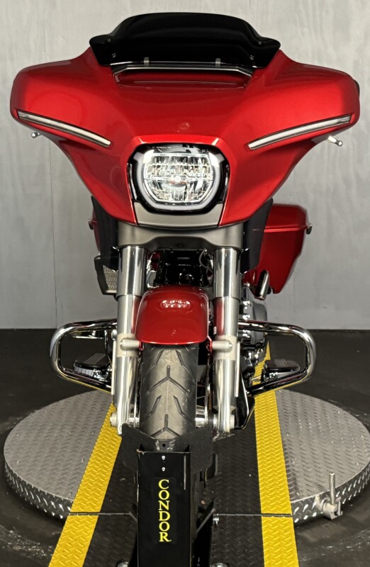 2025 Harley-Davidson Street Glide FLHX BRILLIANT RED - Photo 2